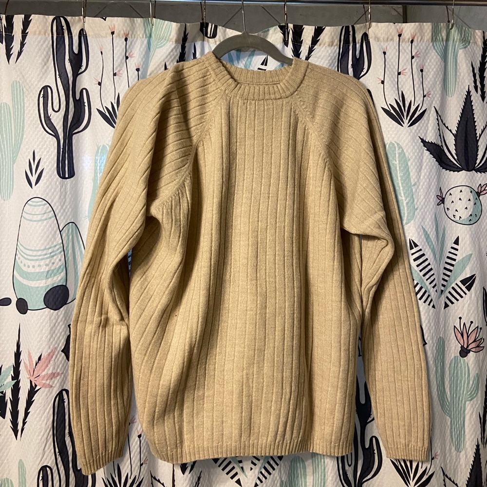 Men’s tan Brandini sweater size L